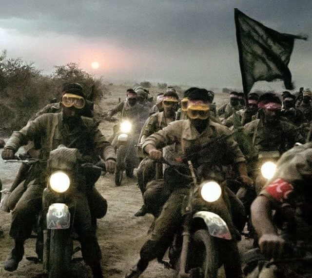 عکس/ موتورسواران حماسه‌ساز در عملیات «محرم»