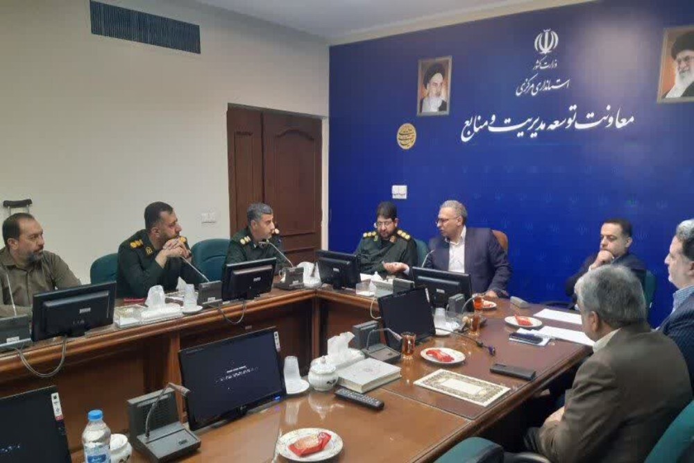 نخستین جلسه کمیته پشتیبانی کنگره شهدای استان مرکزی برگزار شد