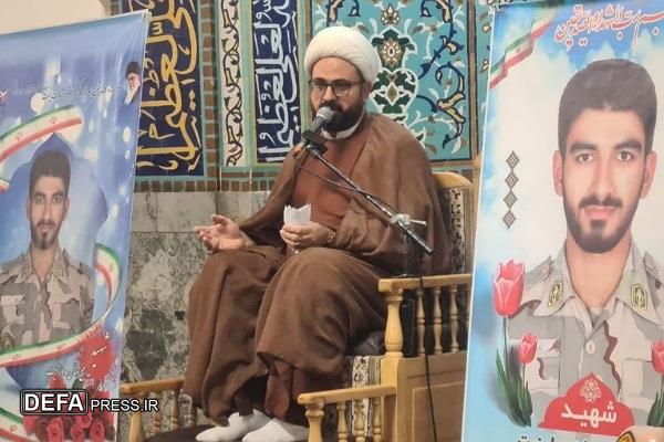 اخلاص رمز ماندگاری نام شهدا در جامعه است