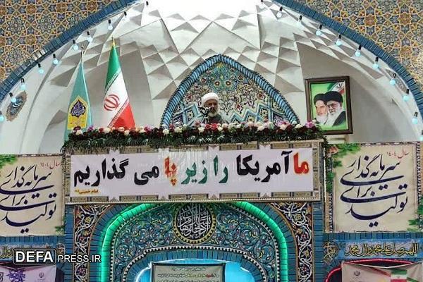 مسئولان مشکلات معیشتی مردم را حل کنند