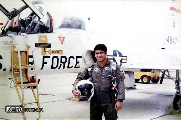 ۶۵ پرواز موفق شهید «روستا» در آسمان عراق/ ماجرای نشاندن هواپیما با یک بال