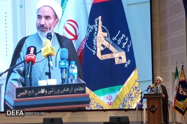 آئین اختتامیه مسابقات سراسری قرآن کریم نیروی زمینی سپاه برگزار شد