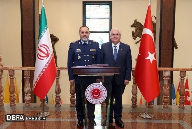 امیر نصیرزاده: ایران و ترکیه می‌توانند الگوی اتحاد کشورهای منطقه باشند