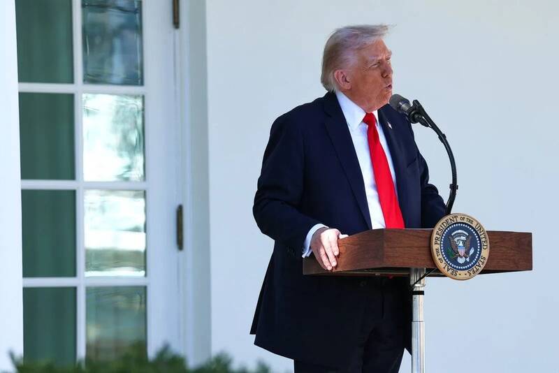 ترامپ: با شی در کره‌جنوبی دیدار می‌کنم