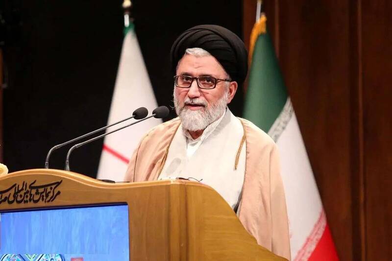 ترور، ایجاد نارضایتی و فضاسازی در فضای مجازی از برنامه های دشمن برای تجزیه ایران است