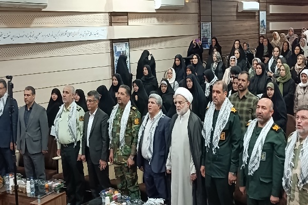 تصاویر/ برگزاری ششمین آئین تجلیل از پیشکسوتان جهاد و مقاومت استان کردستان