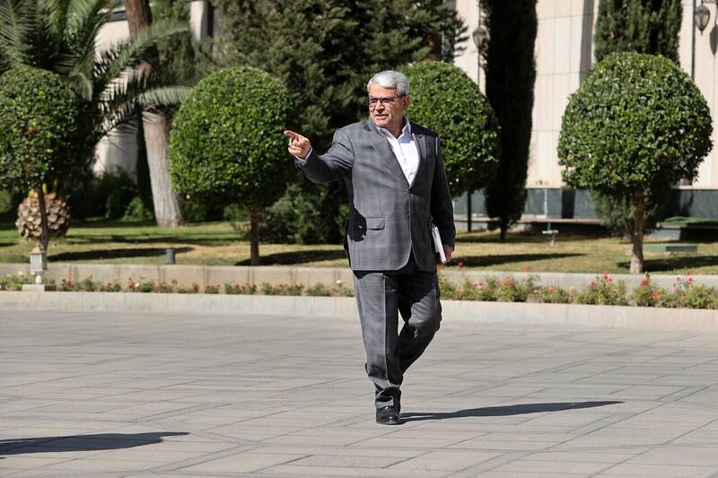 تقوی‌نژاد: هیچ تصمیمی درباره قیمت بنزین گرفته نشده است