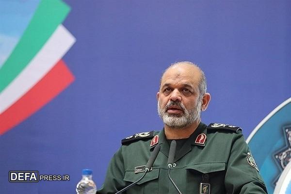 سردار وحیدی: افزایش سرمایه اجتماعی در تعامل و ارتباط با مردم است