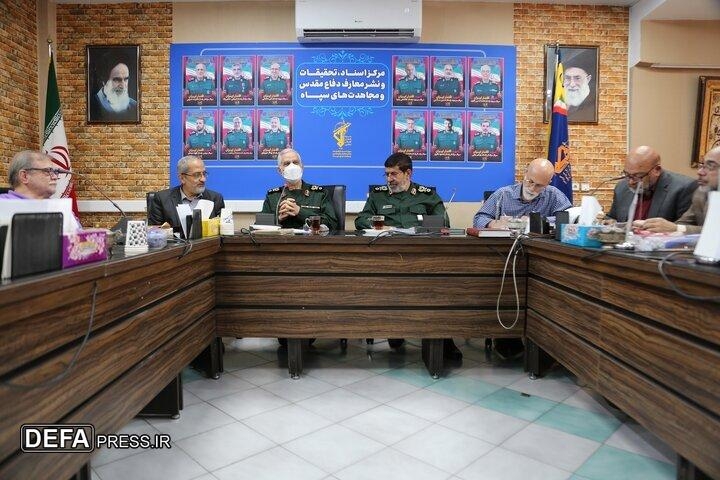 سومین نشست فصلی راویان پیشکسوت دفاع مقدس برگزار شد