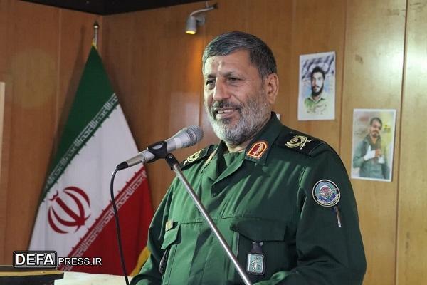 دفاع مقدس تجلی خود باوری بود