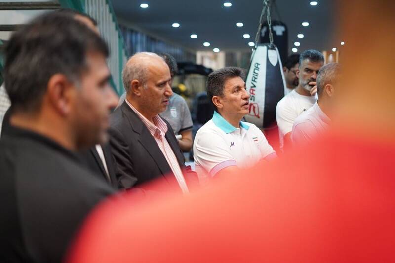 قلعه‌نویی شرایط فنی روسیه را برای شاگردانش تشریح کرد