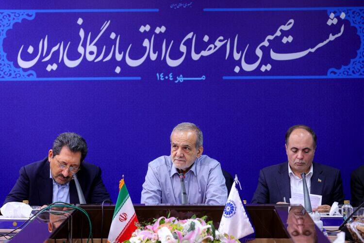 متکی به فروش نفت نباشیم/ کاهش تجارت ایران، هدف غربی‌ها از فعال‌سازی اسنپ‌بک