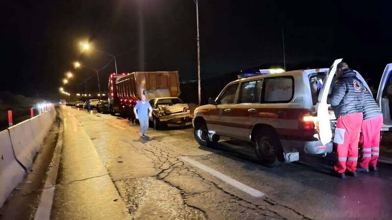 یک فوتی بر اثر برخورد خودرو با تریلی در محور ساغند