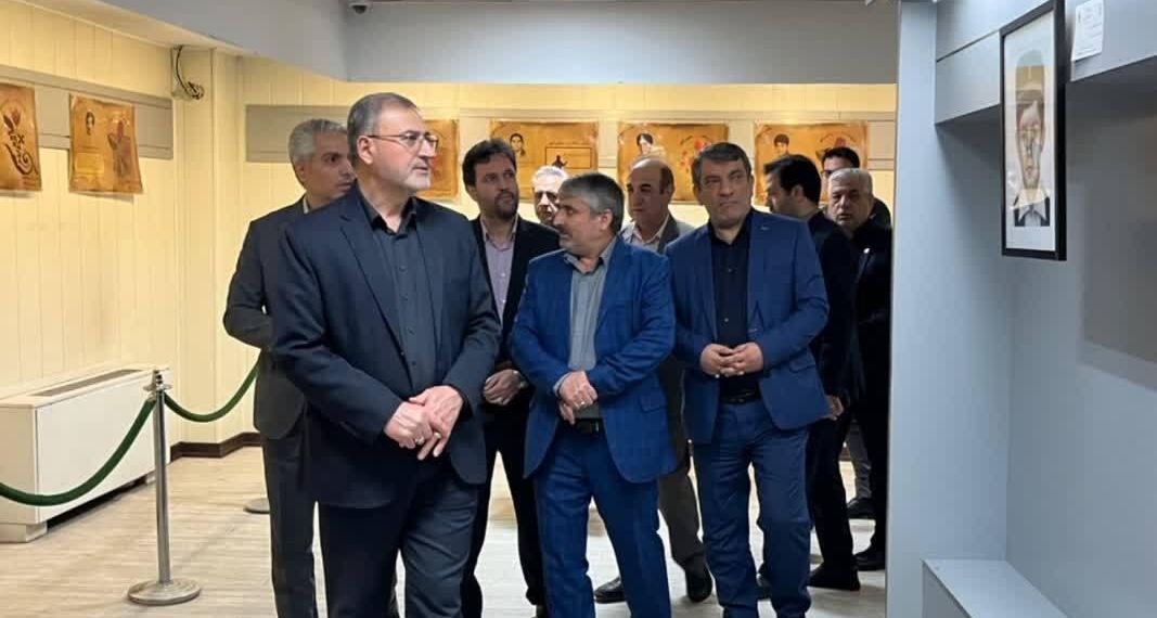 شور و بصیرت مردم در ۱۳ آبان امسال از بیست سال گذشته پررنگ‌تر است / هنر، زبان ماندگار ایثار است