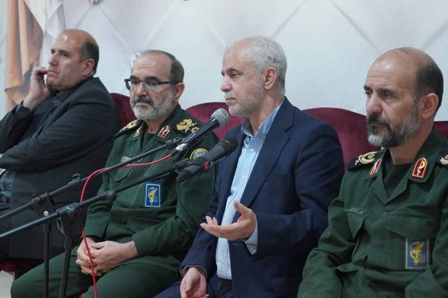 خدمت به خانواده شهدا، توفیق و وظیفه ماست/ در خدمت‌رسانی به خانواده شهدا هیچ فاصله‌ای بین بنیاد شهید و سپاه وجود ندارد