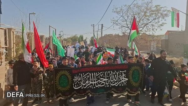 راهپیمایی ۱۳ آبان در زادگاه دانش آموز شهید «محمد حسین فهمیده» + تصاویر