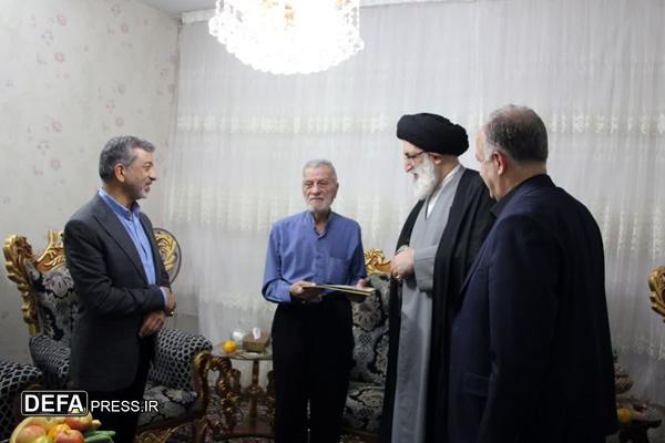 تجلیل از خانوادههای معظم شهدا در گرمدره