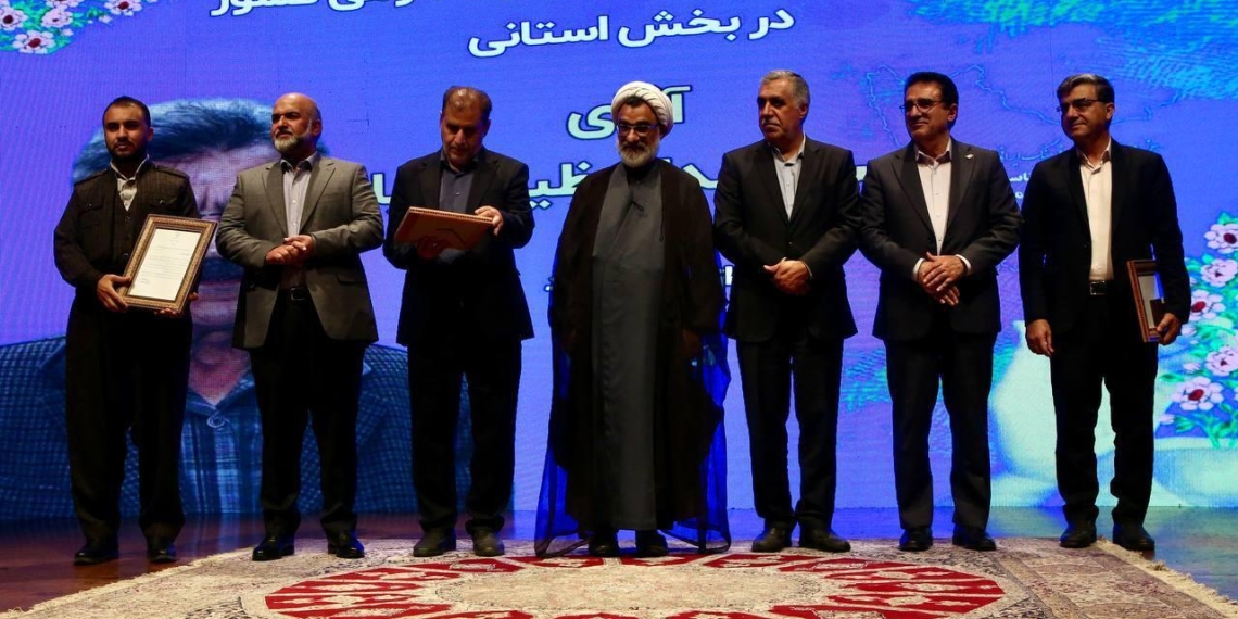 خسروپناه: ایرانیان همواره اهل «ایثار» بوده‌اند/ کشور نیازمند فعالیت قرارگاهی است