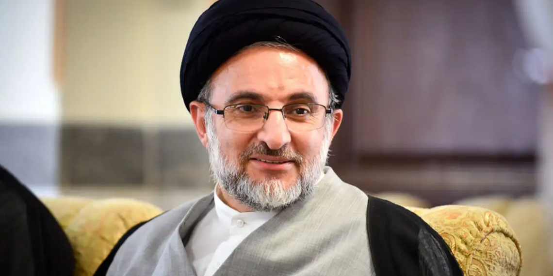 خاموشی: نخبگان نظام مسائل ایران را شناسایی و برای حل آن برنامهریزی کنند