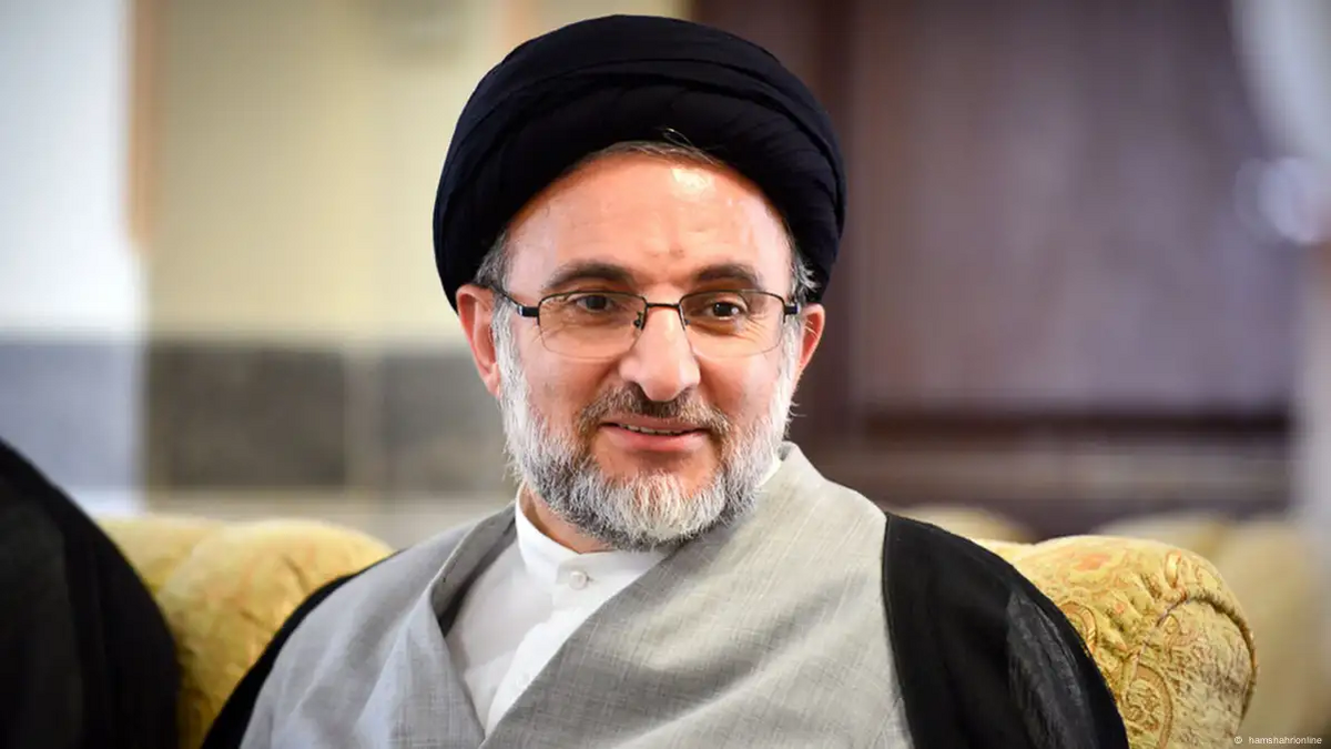 خاموشی: نخبگان نظام مسائل ایران را شناسایی و برای حل آن برنامهریزی کنند