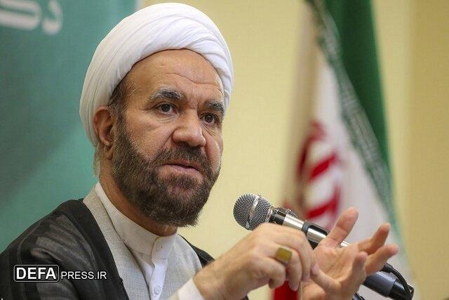 تولیت حرم شاهچراغ(ع): ضعف در تبیین تاریخ انقلاب، ترک جهاد است