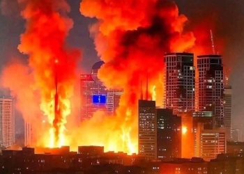 حمله موشکی به تل آویو