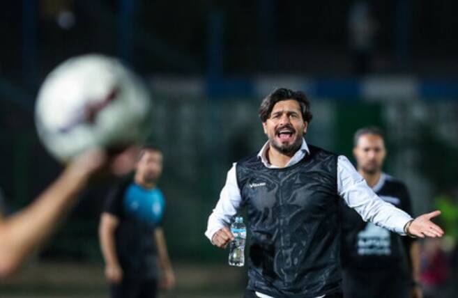 دقیقی از هدایت پیکان استعفا کرد