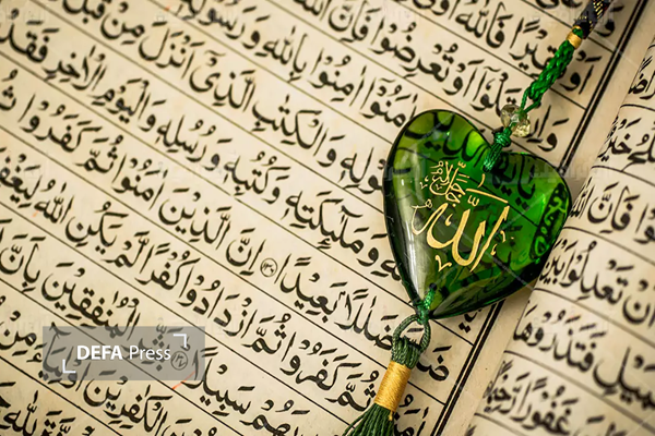 فرماندار دیّر: قرآن  نسخه شفابخش زندگی انسان هاست