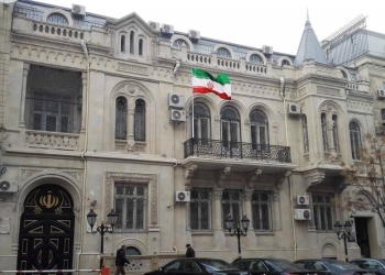 سفارت ایران: باکو نباید تریبون پنهان‌سازی جنایات رژیم صهیونیستی باشد