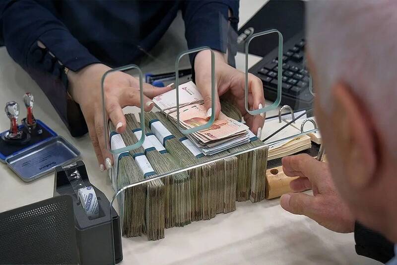 فیلم/ مدنی زاده: ۵ دهک اول وام اعتباری ۳۰ میلیون تومانی دریافت میکنند